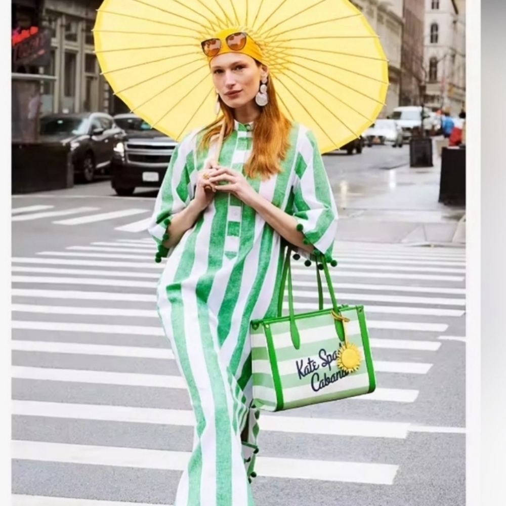 💚🔹️ KATE SPADE🔹️ Market Cabana Canvas Medium Tote ✨️💚 - Picture 6 of 10